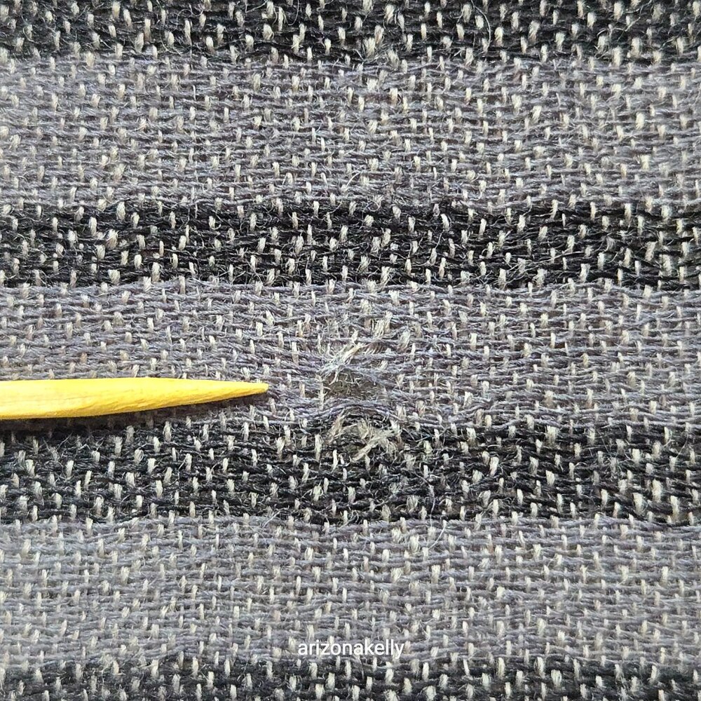 ÉPICE PARIS  Wool Striped Scarf *Tiny Repaired Hole* - Picture 4 of 11
